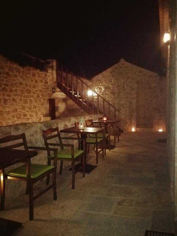 Vetilios Lithos Boutique Hotel Néon Oítilon Zewnętrze zdjęcie