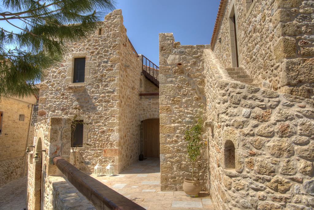 Vetilios Lithos Boutique Hotel Néon Oítilon Zewnętrze zdjęcie
